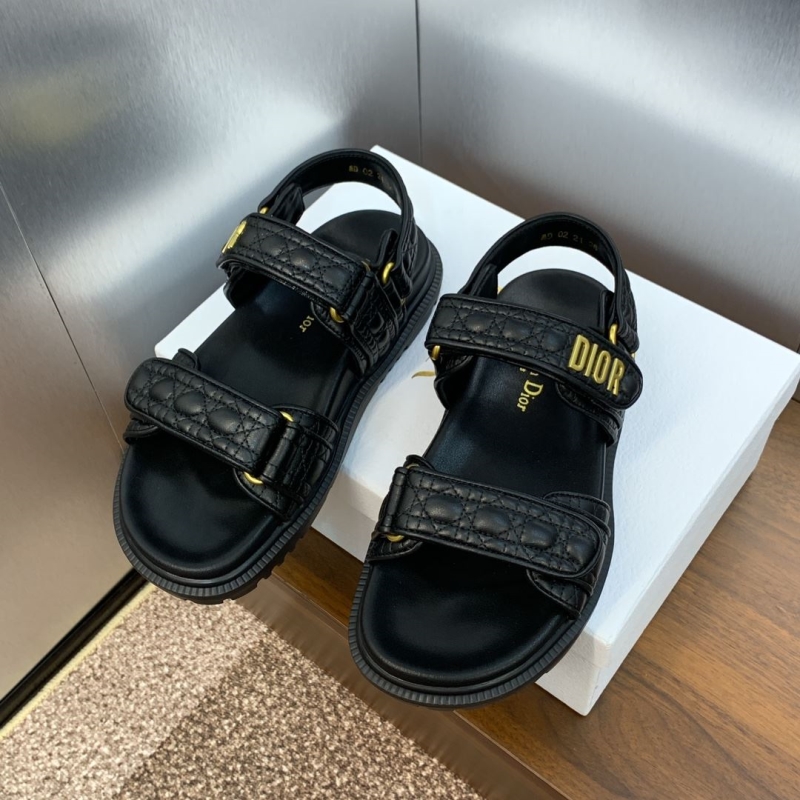 ch**an D*or sandals